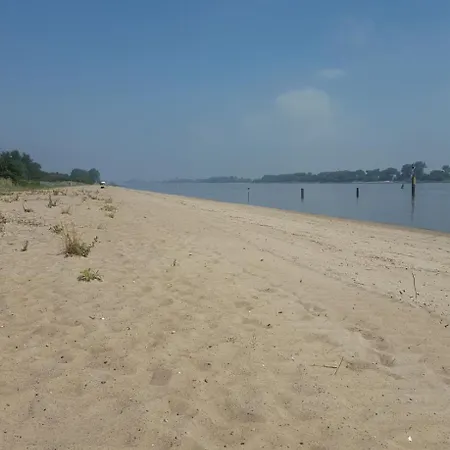 Am Weserstrand Naehe Nordsee *